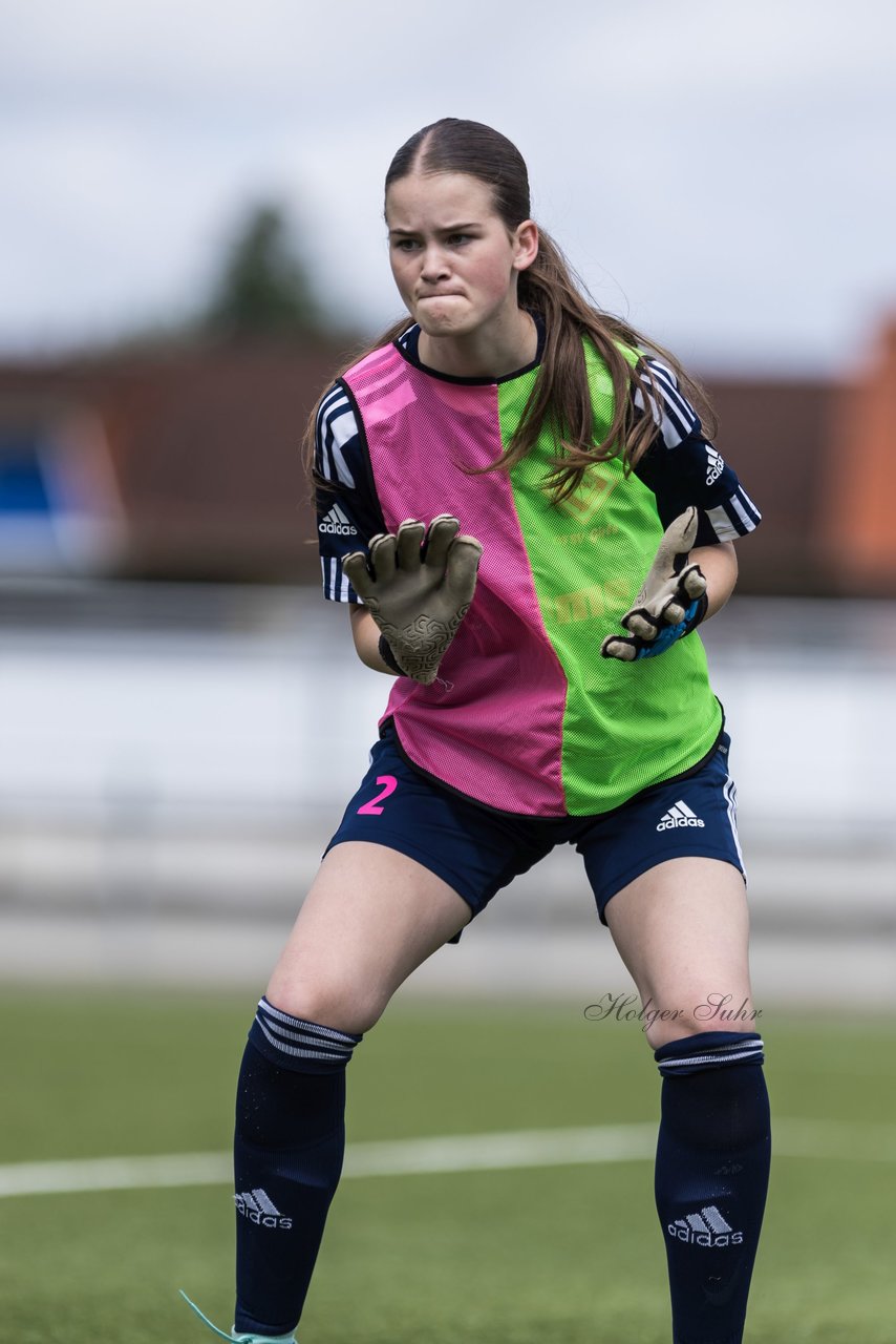 Bild 130 - wCJ Osterroenfelder TSV - VfL Pinneberg : Ergebnis: 0:15